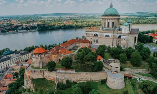 Zöldterületek újultak meg Esztergom belvárosában